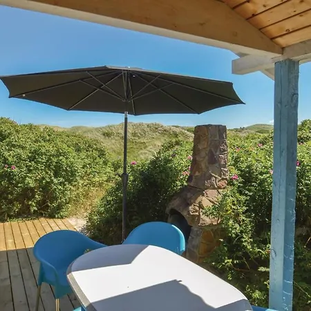 Three-bedroom Holiday In Saltum